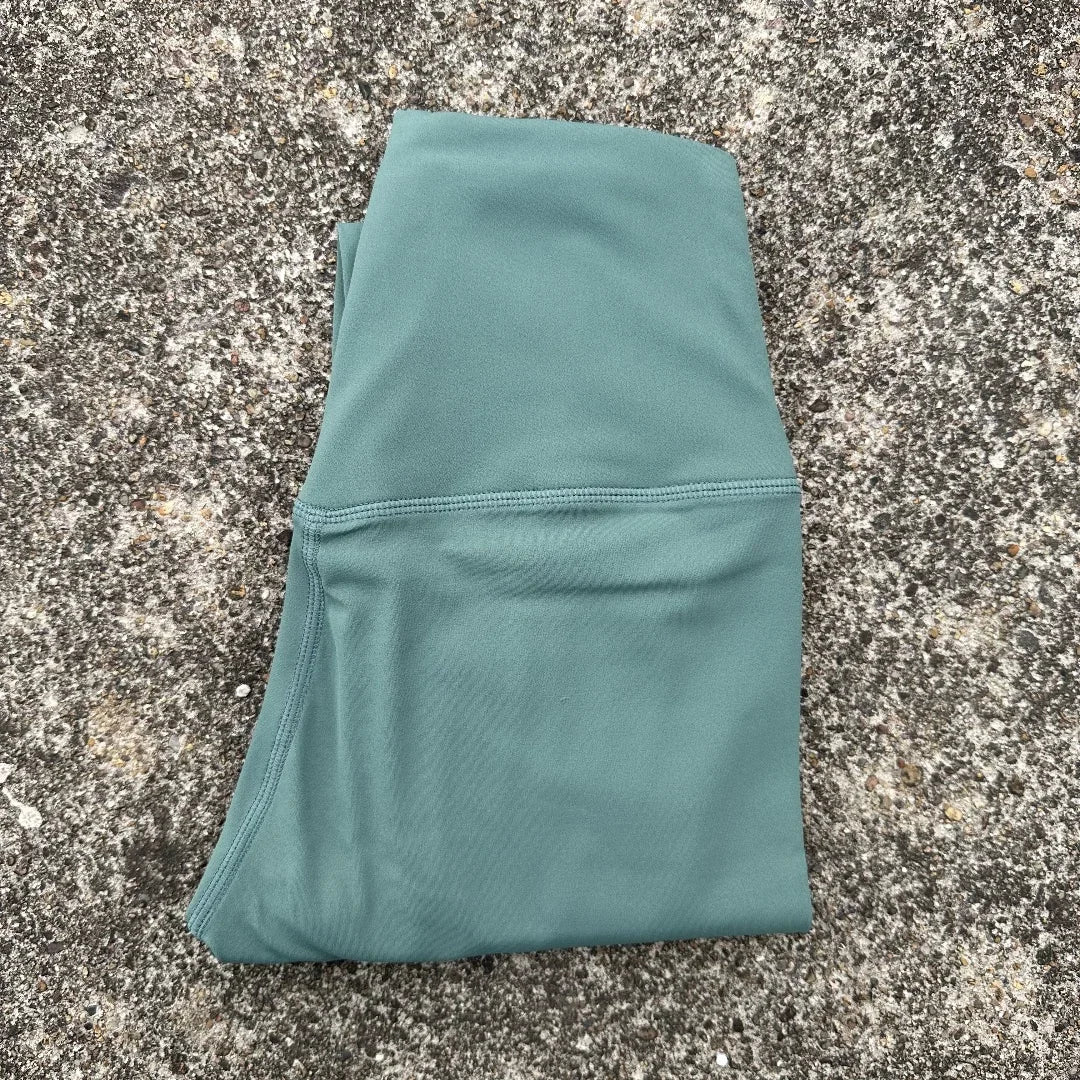 CN Women UltraBreathable Yoga Legging High Waist BackWaistPocket Seamless Training - Mr. Oliver's Market